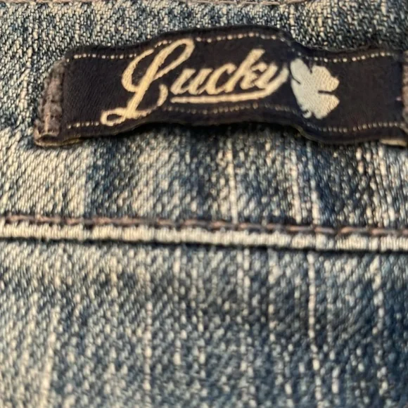 Lucky Brand Cropped Jeans - Picture 3 of 6